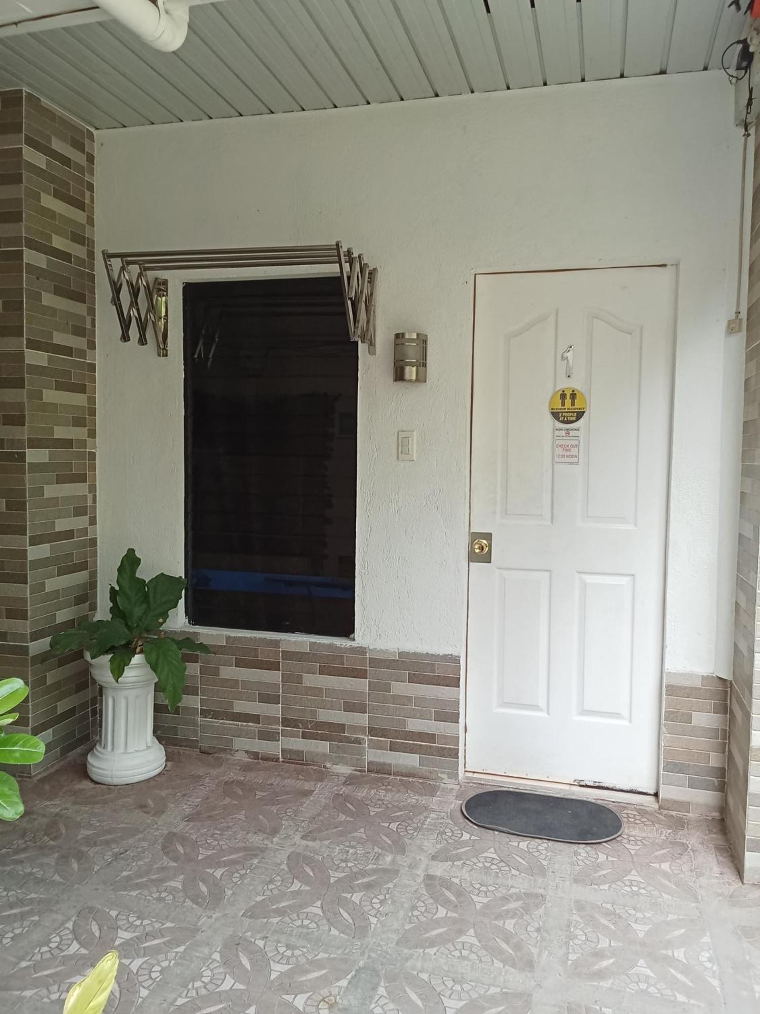 Yoo Darius' Residences Моалбоал Екстериор снимка